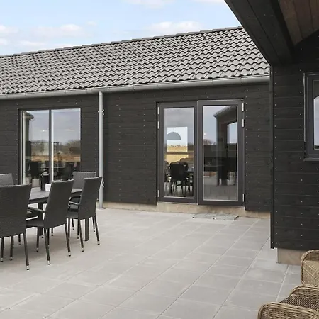 Villavilla 914 - Marielyst, Lollandfalstermon